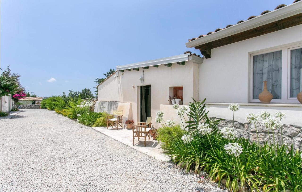 Villa Casale Granati Rosolini Exterior foto